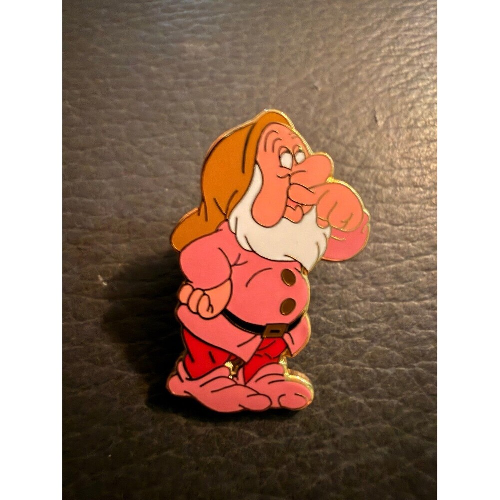 Sneezy Snow White and Seven Dwarfs Disney Pin